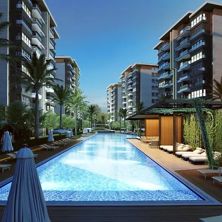 About 5 Thousand For 33 Days * Antalya