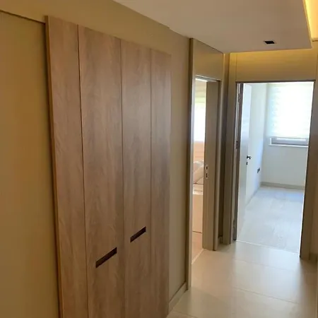 About 5 Thousand For 33 Days Apartment